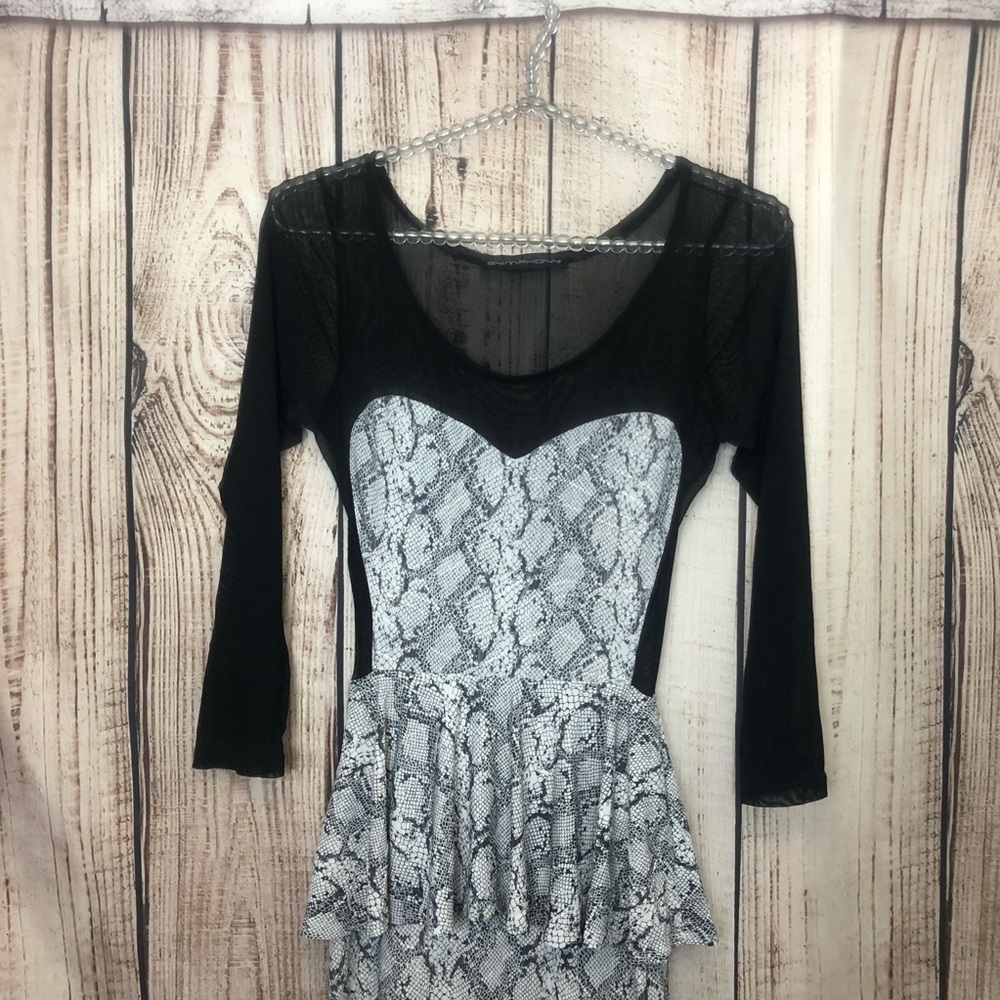 💙3/$10💙Symphony Black ruffle Waist Dress Sheer - Picture 2 of 8